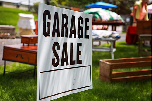 garage sale sign board